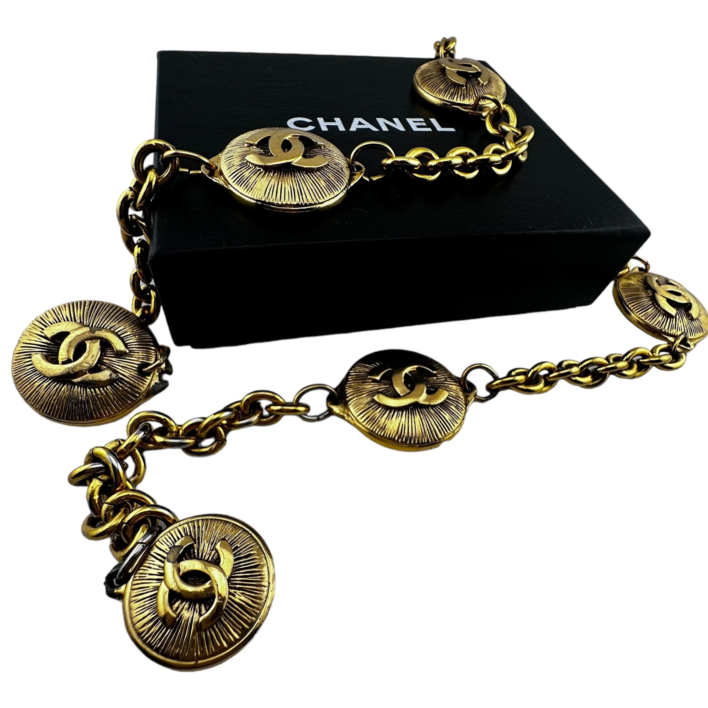 CHANEL Medallion Chain Belt